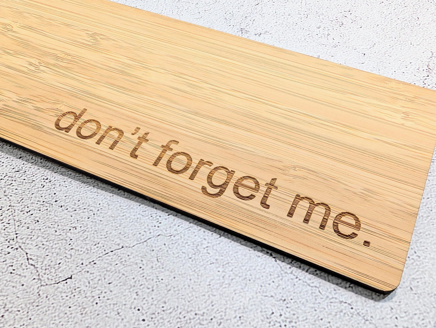 Don’t Forget Me Keyring – Extra Large 200×80mm Bamboo Wooden Key Tag, Engraved Eco Key Fob for Hotels, Offices & Homes, Handmade in Wales