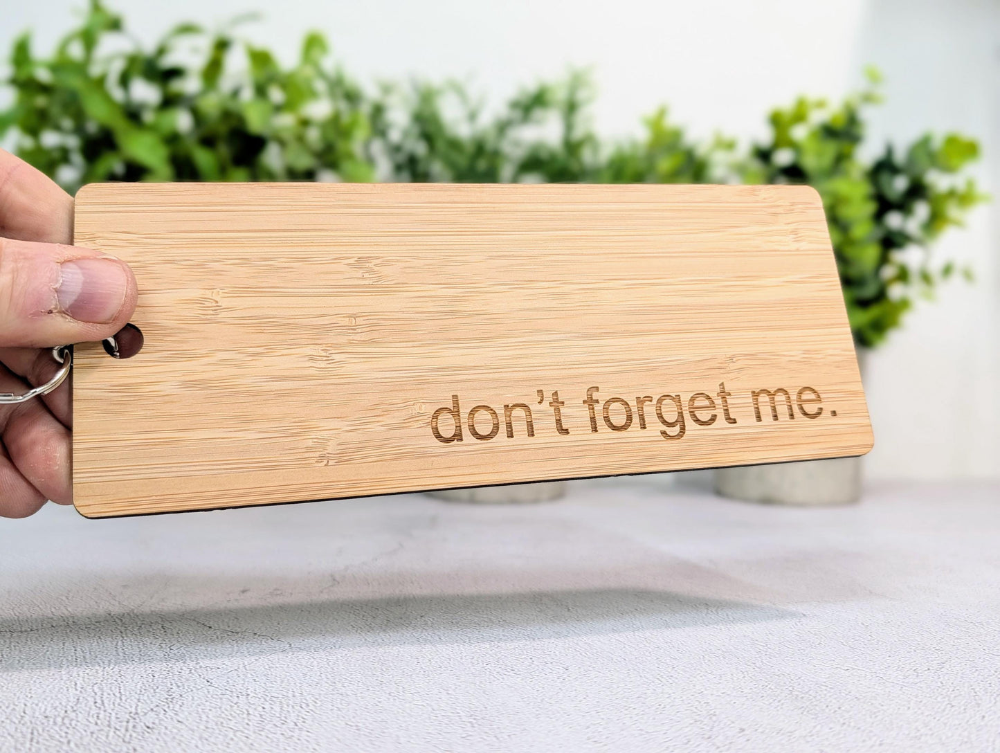 Don’t Forget Me Keyring – Extra Large 200×80mm Bamboo Wooden Key Tag, Engraved Eco Key Fob for Hotels, Offices & Homes, Handmade in Wales