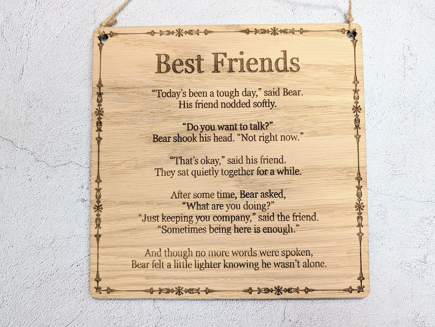 Best Friends Wooden Quote Plaque – Comforting Friendship Sign, Handmade Oak Veneer Gift, Rustic Eco-Friendly