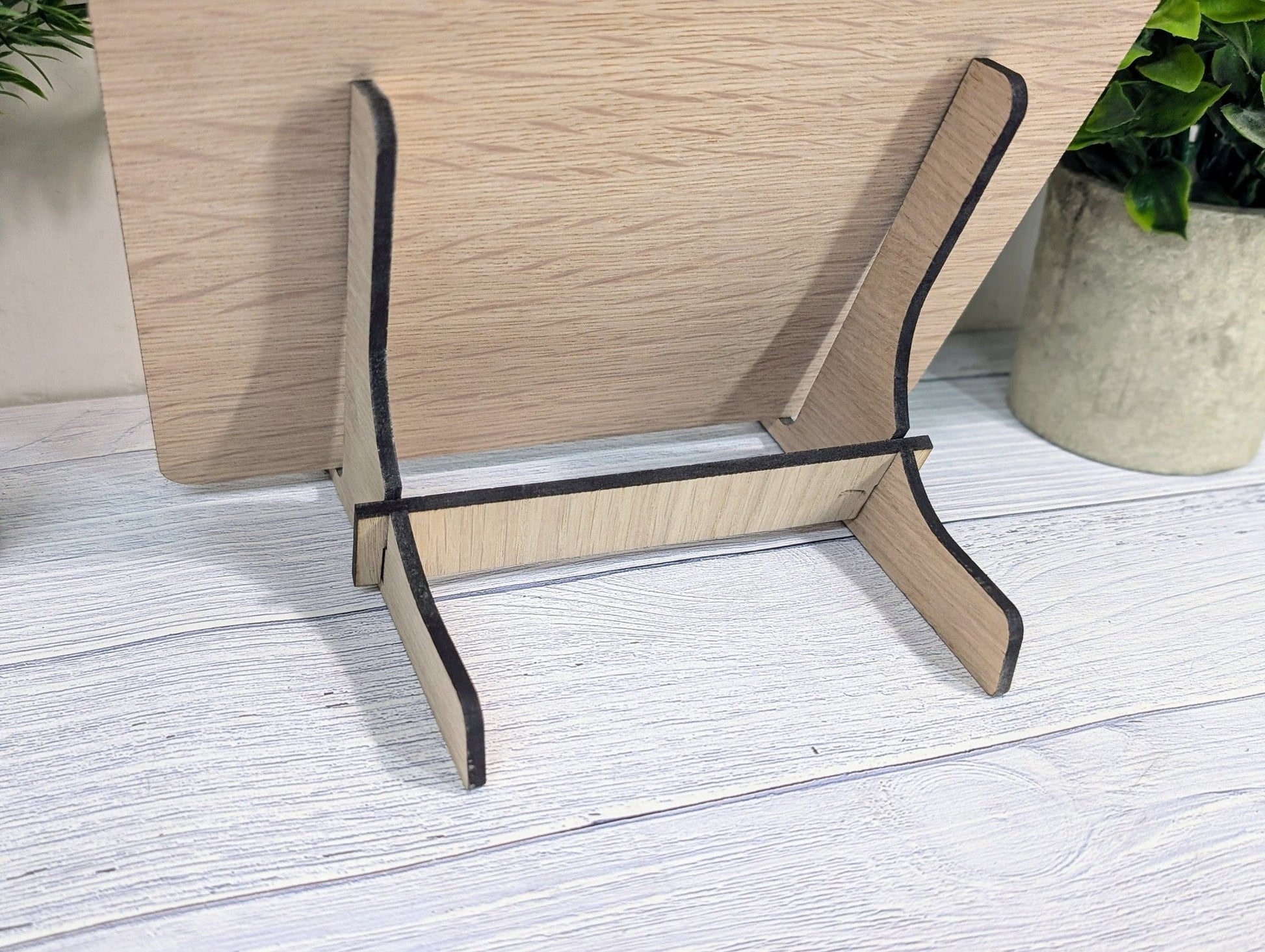 No Mobile Phones Sign – Wooden Oak Veneer Plaque – Freestanding No Phones Sign for Shops & Cafés – Optional Counter Stand - CherryGroveCraft