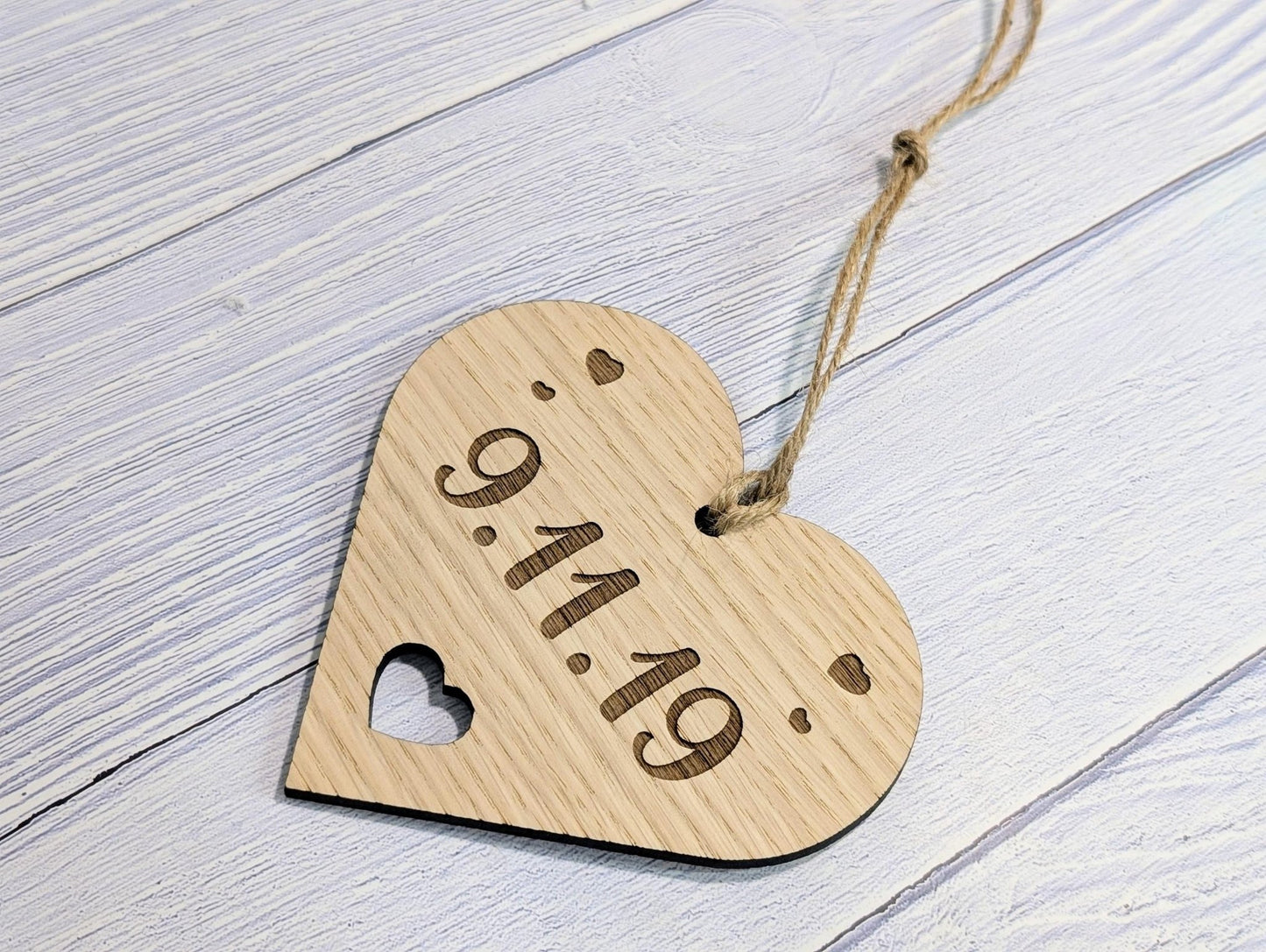 Personalised "Day We First Met" Bauble - Engraved Date Keepsake, Romantic Gift for Christmas, Anniversary, or Valentine’s - Hearts - CherryGroveCraft