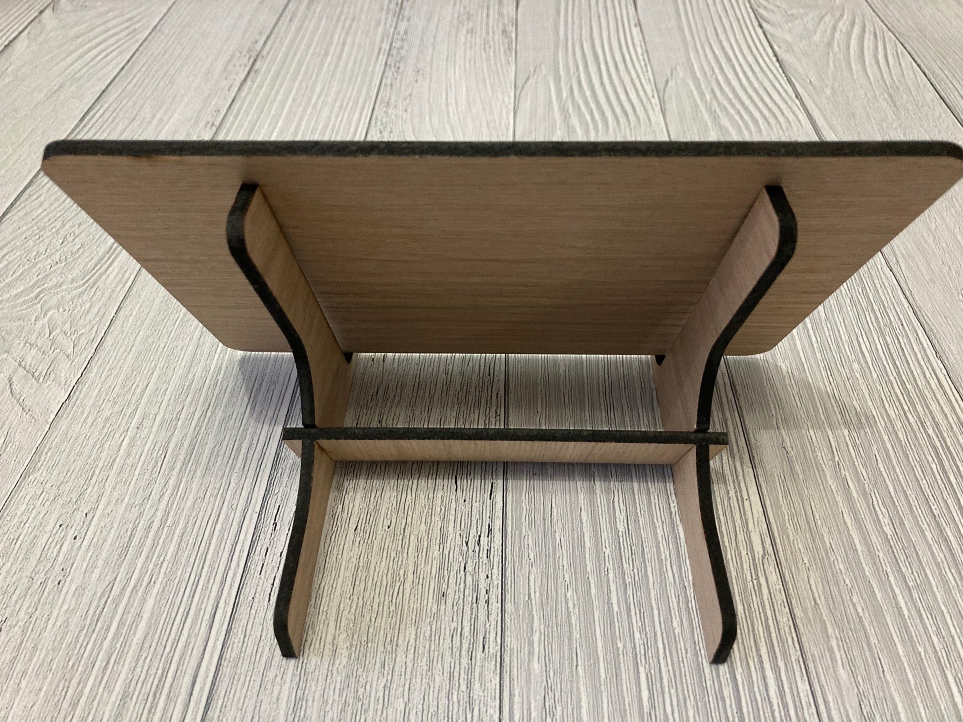 Please Queue Here sign in four sizes — small through extra large, oak