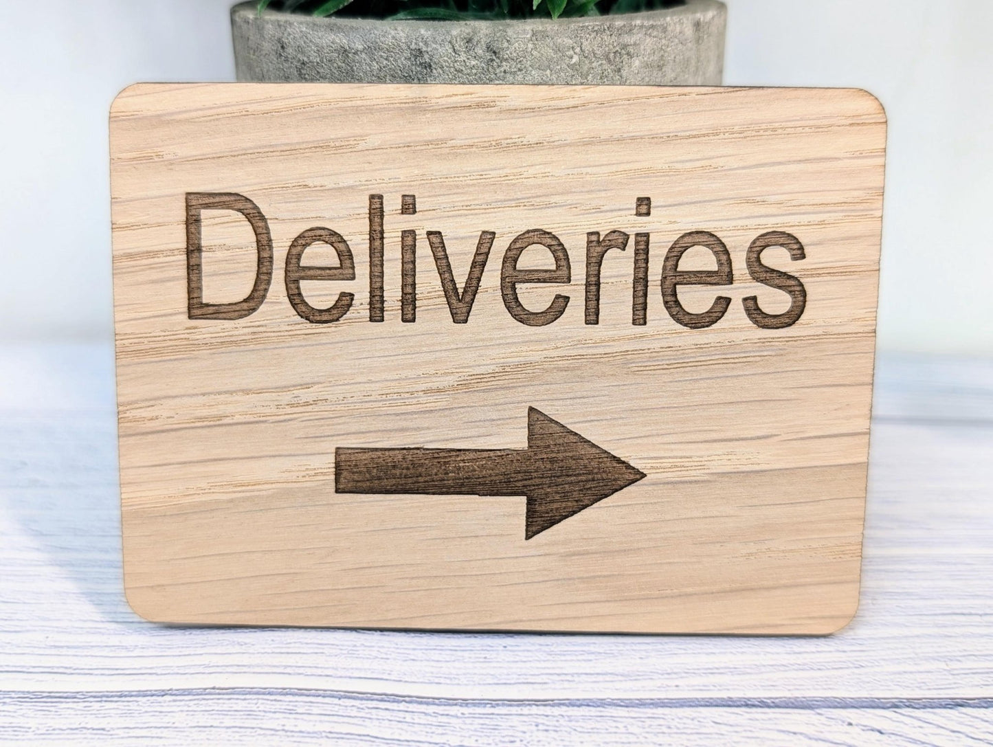 Wooden "Deliveries" Sign with Optional Arrow | Engraved Oak | For Businesses, Offices, Schools, Hotels | 4 Sizes | Personalised Text Option - CherryGroveCraft