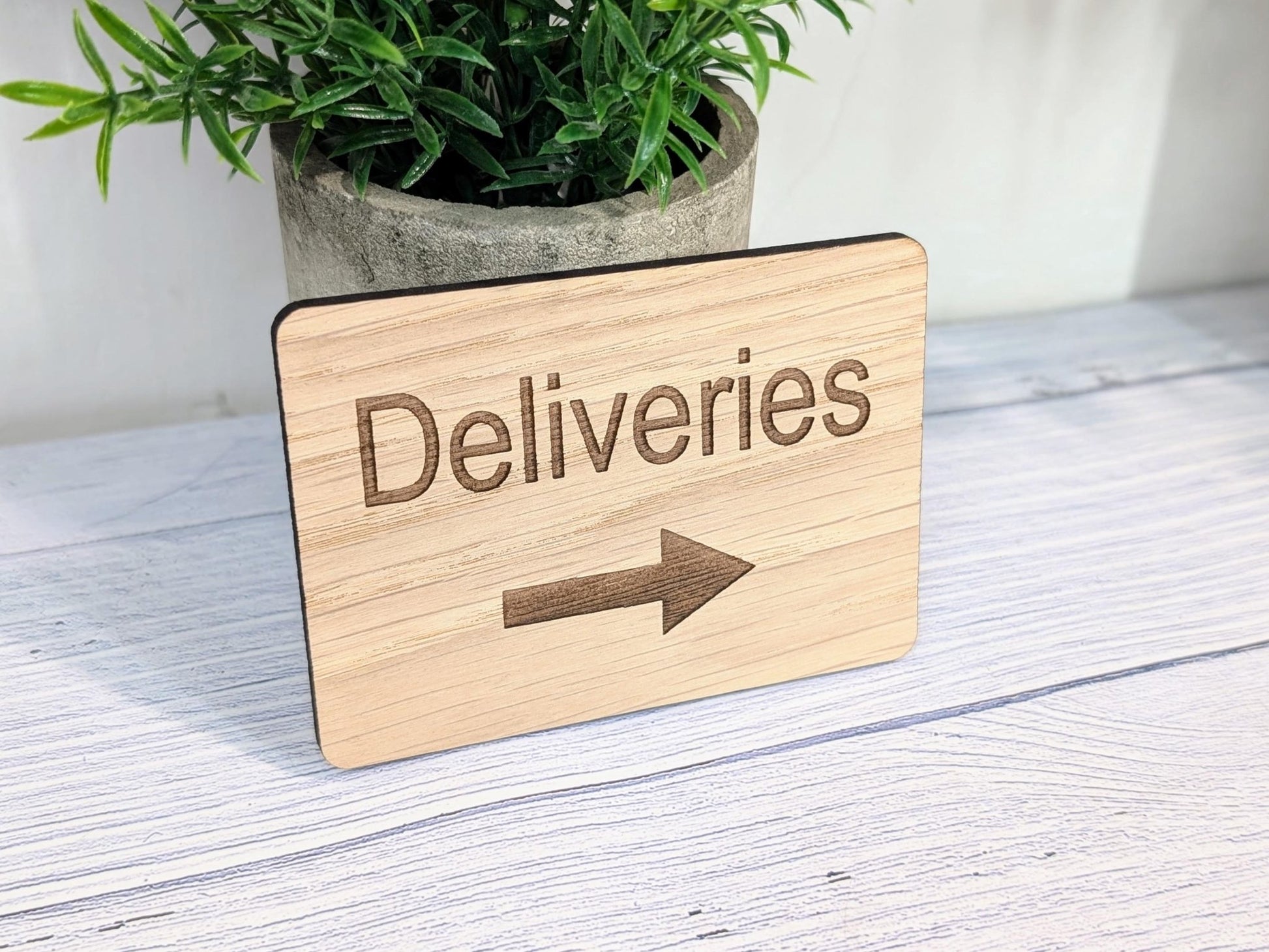 Wooden "Deliveries" Sign with Optional Arrow | Engraved Oak | For Businesses, Offices, Schools, Hotels | 4 Sizes | Personalised Text Option - CherryGroveCraft