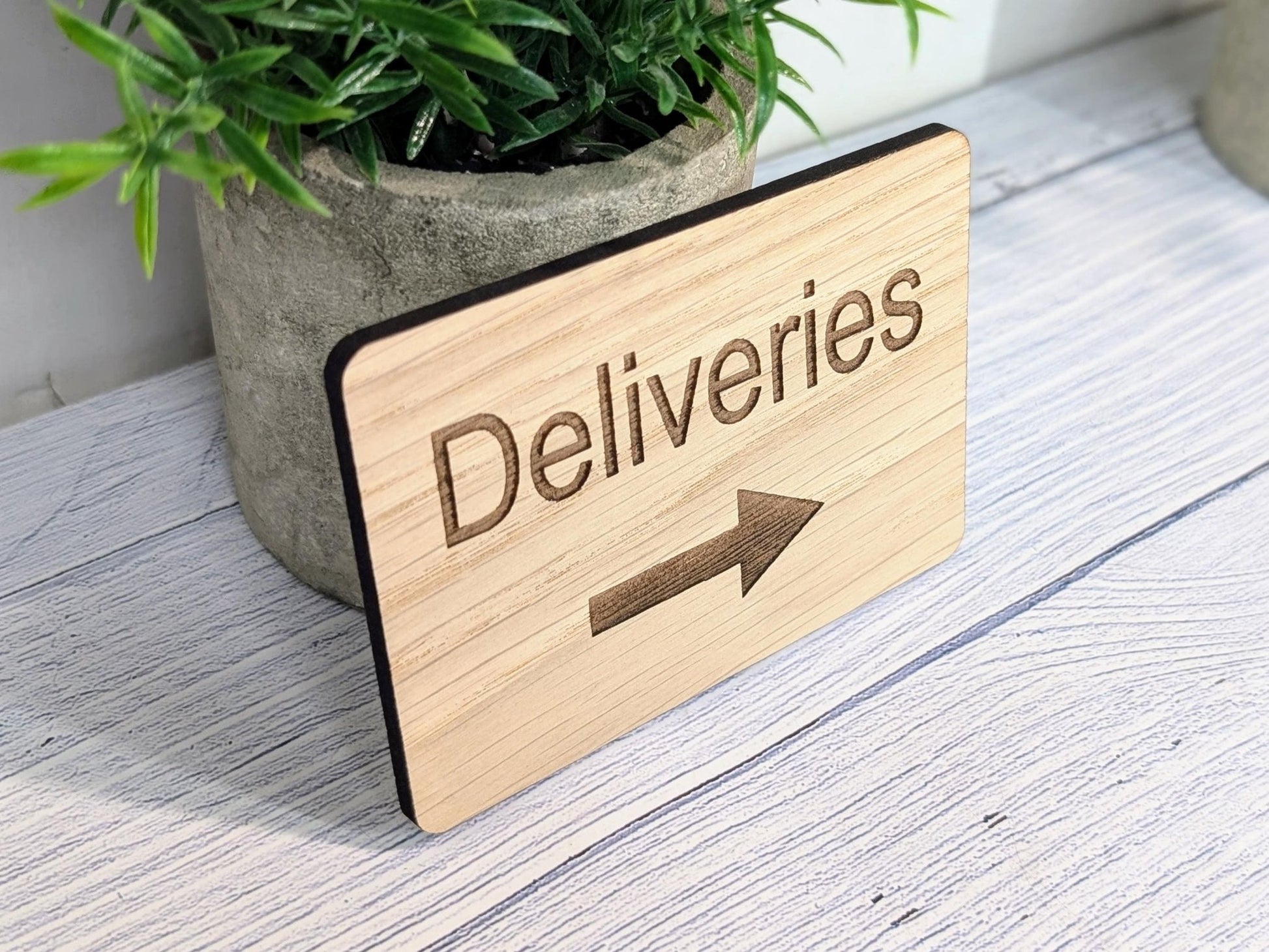 Wooden "Deliveries" Sign with Optional Arrow | Engraved Oak | For Businesses, Offices, Schools, Hotels | 4 Sizes | Personalised Text Option - CherryGroveCraft