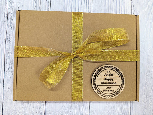 Personalised Oak Veneered 'Happy Christmas' Gift Tag: Rustic Handcrafted Festive Tag for Presents, Unique Holiday Decor, Eco-Friendly - CherryGroveCraft