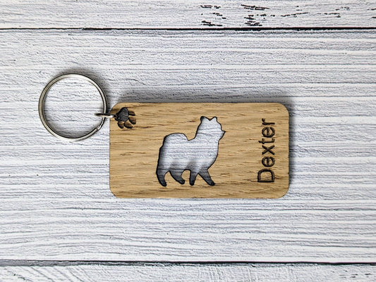 Personalised Pomeranian Wooden Keyring | Oak Dog Keychain | Gift For Pomeranian Parent | Doggy Key Tag Gift - CherryGroveCraft
