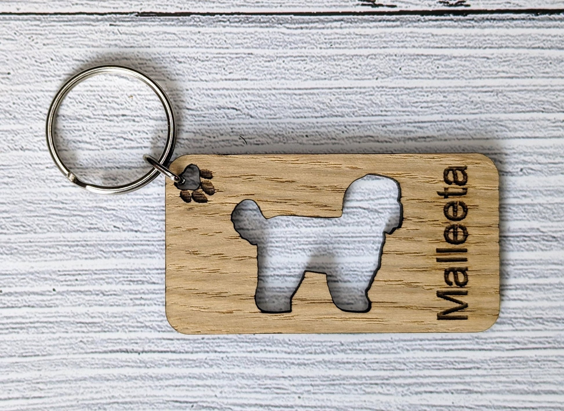Personalised Shih Tzu Dog Wooden Keyring | Oak Dog Keychain | Gift For Shih Tzu Parent | Doggy Key Tag Gift - CherryGroveCraft